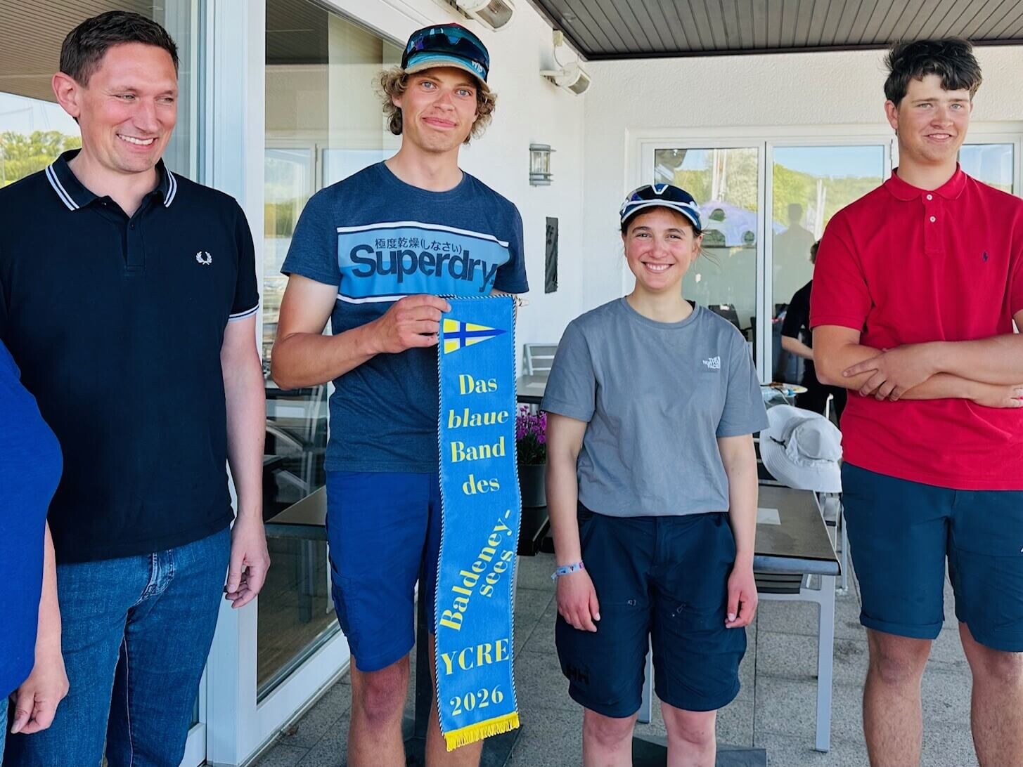 Lasse Paland gewinnt mit seiner Crew Coleen Heck und Felix Meyer das Blaue Band 2026 f&uuml;r den ETUF.