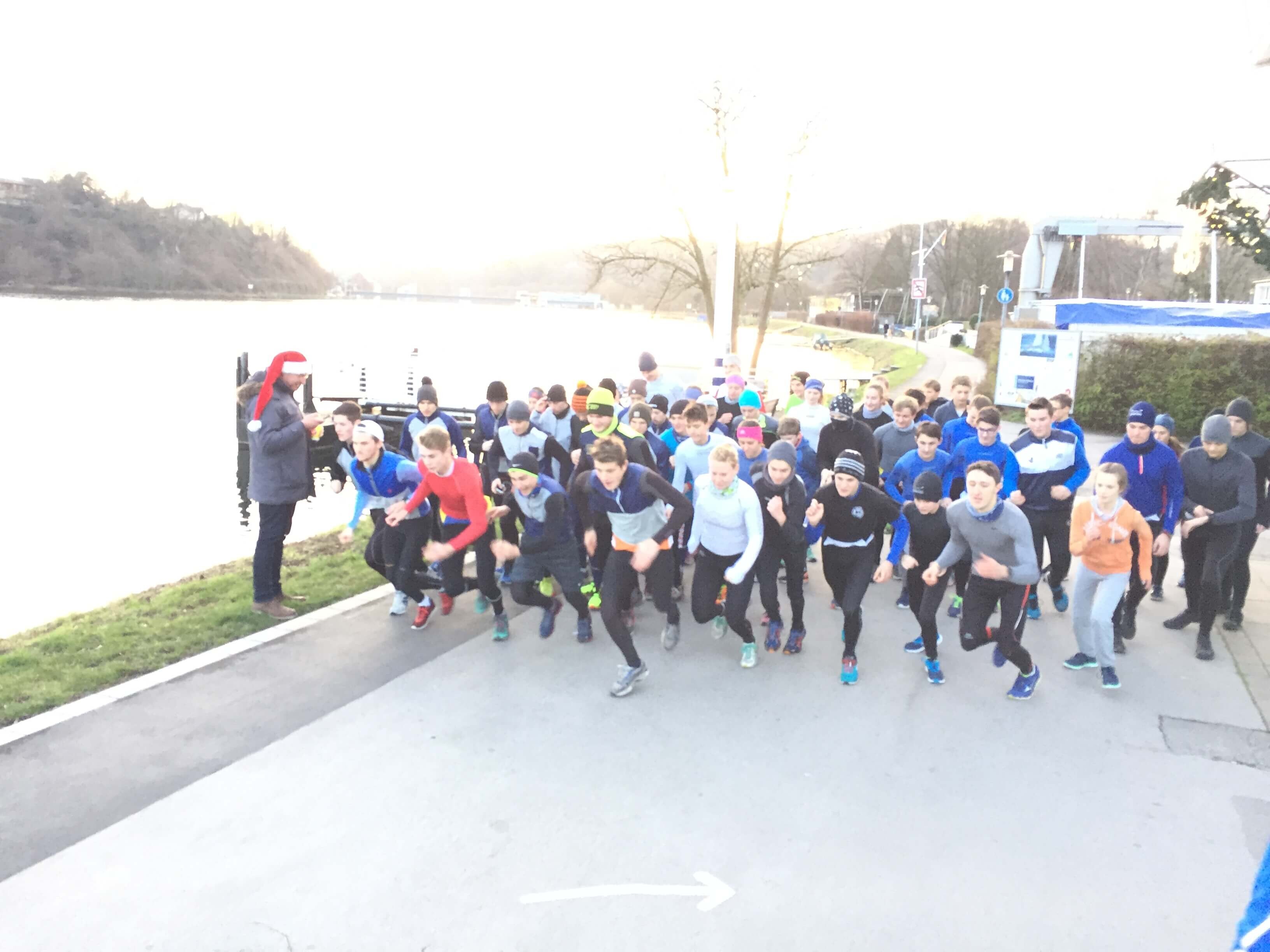 Start zum Weihnachtslauf.