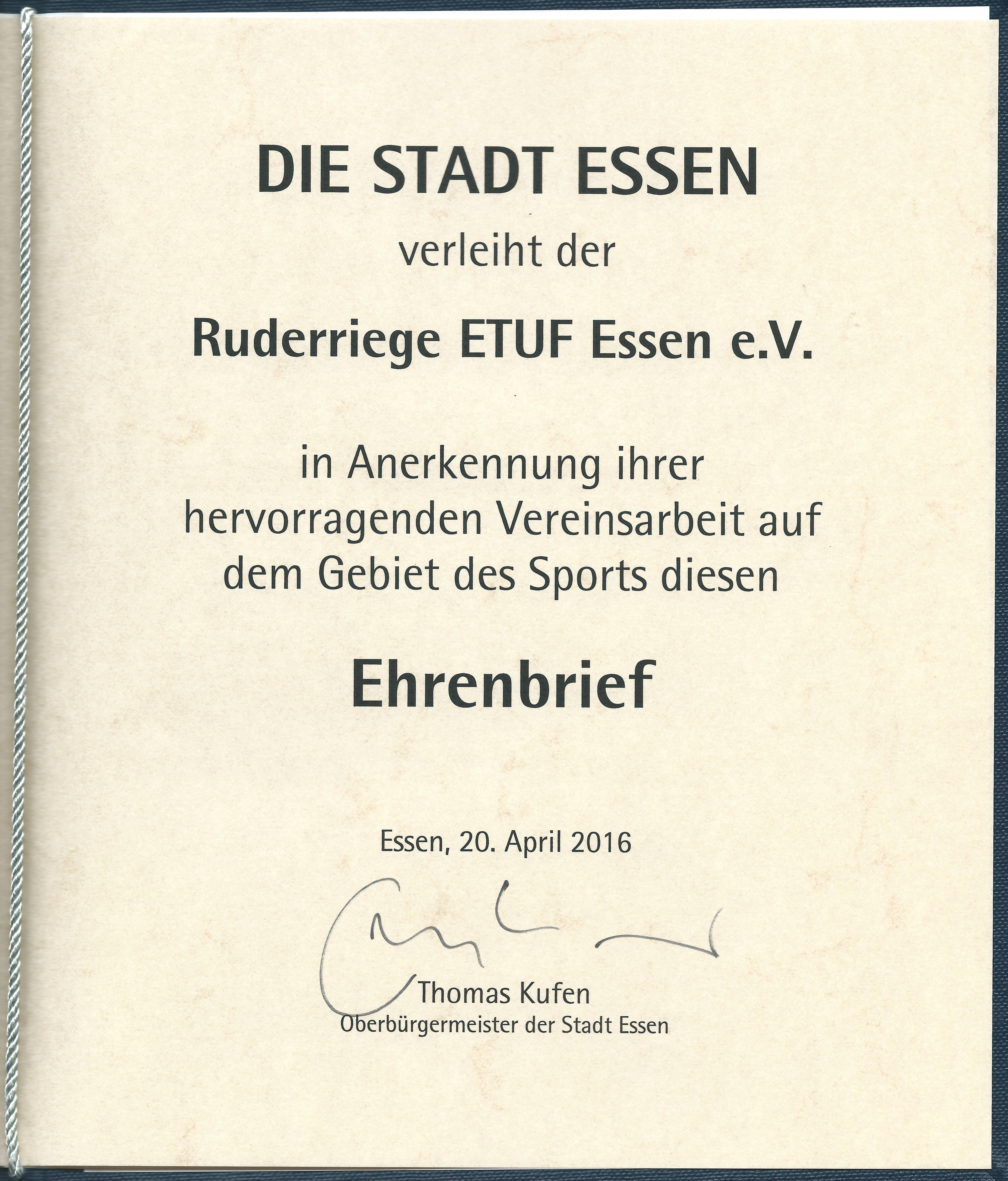 Ruderriege ETUF erh&auml;lt Ehrenbrief der Stadt.